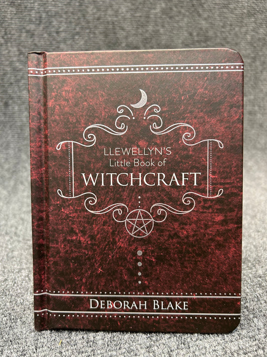 Llewellyn's Little Book of Witchcraft