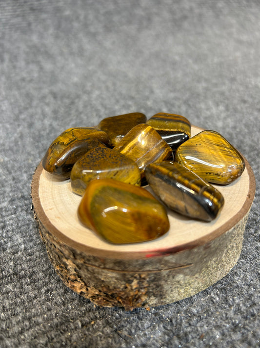 Tiger eye, tumbled