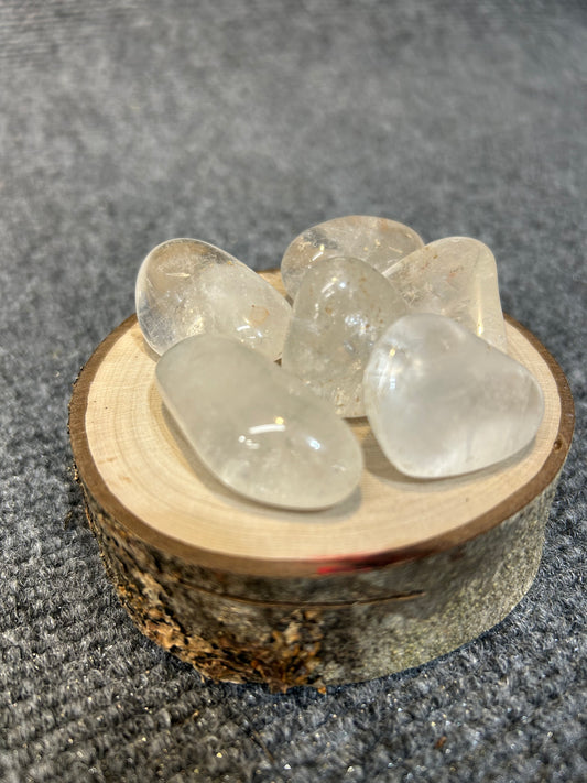 Clear Quartz, tumbled