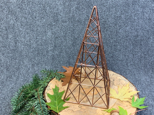 Pyramid Crystal Charger