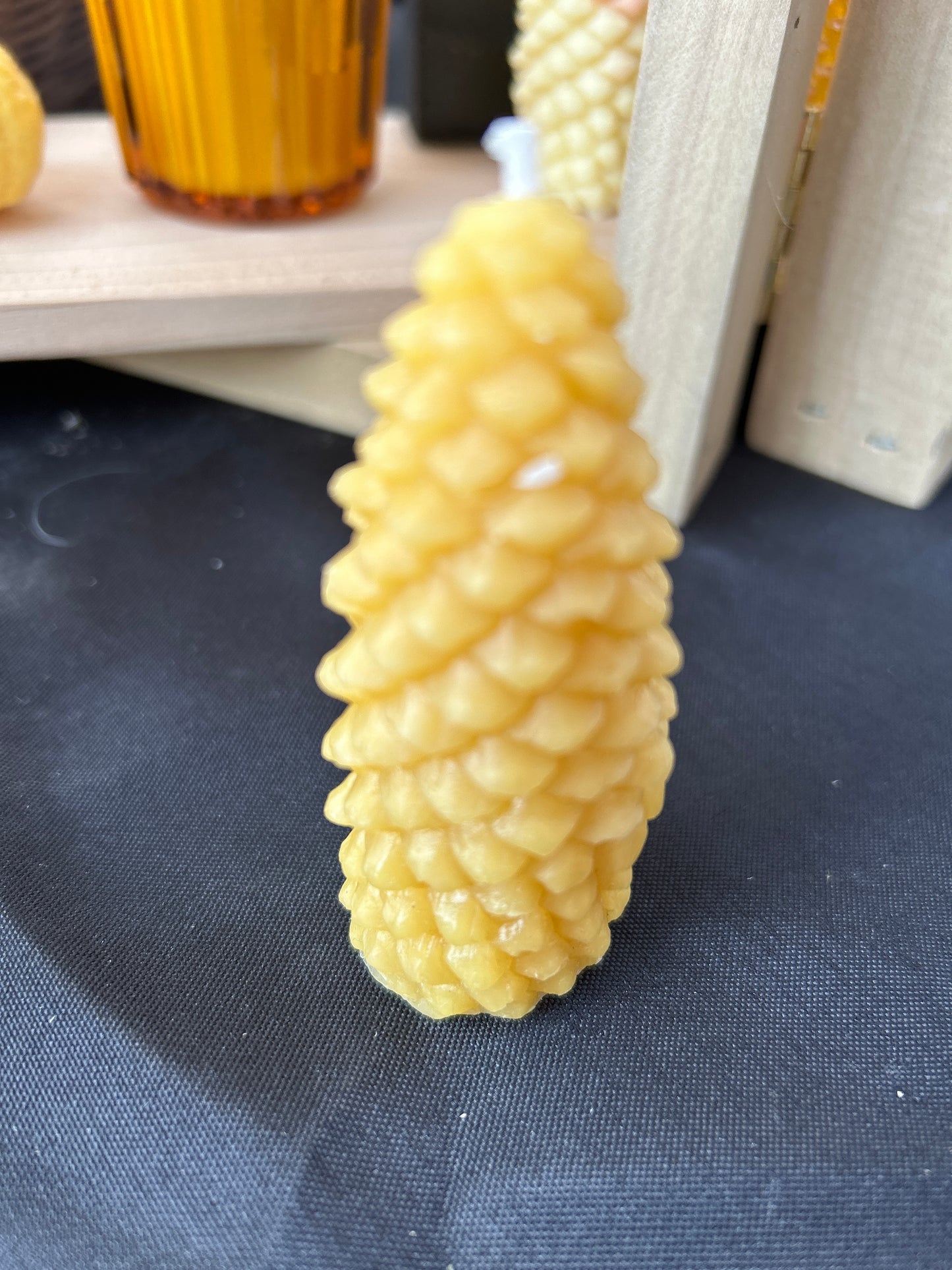 Pinecone Candle Beeswax